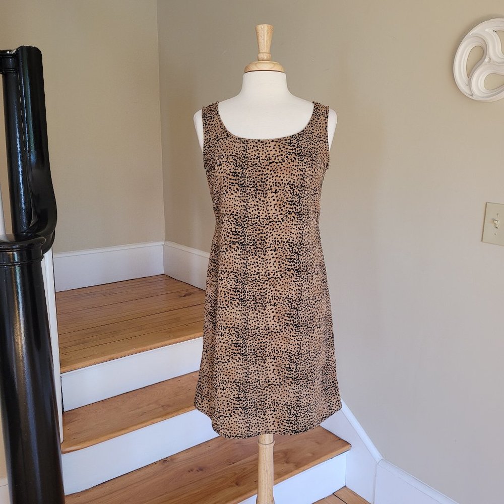 Hillard & Hanson Women's Shift Animal Print Mini Dress with Blouse. Size 6